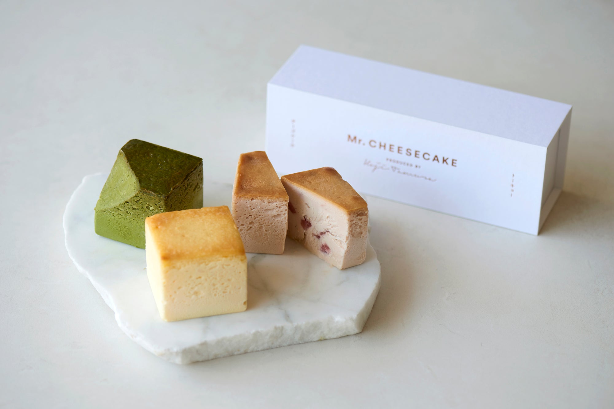 Mr. CHEESECAKE assorted 3-Cube Box Standard