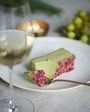 Mr. CHEESECAKE pistachio raspberry
